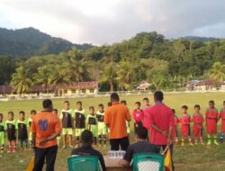 4 Tim Sepak Bola Cilik di Pentakosta Cup Mampu Menghipnotis Penonton Seantero Paroki Ratesuba