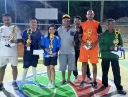 Semarak Penutupan Turnamen Olahraga Futsal dan Bola Voli Tingkat RT dalam Piala Kades Manunain A