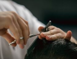 Karyawan Barbershop Asal Kefamenanu di Hajar Manas Cs hingga Babak Belur